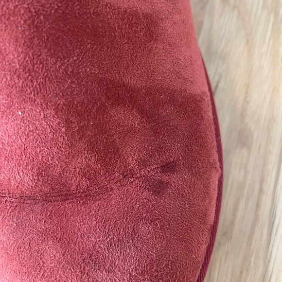 EXCELLENT CONDITION UGG Classic Short II Women's Mouton Red Boots - Picture 4 of 4